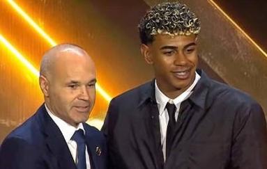 三分之一邓肯！马刺中锋的蜕变！