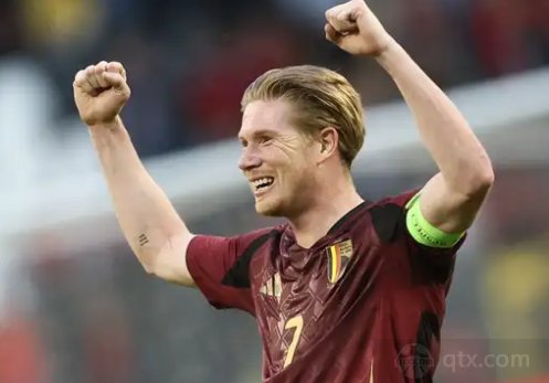 中国女足2-3苏格兰女足，张琳艳、吴澄舒互相传射，豪厄特吊射双响