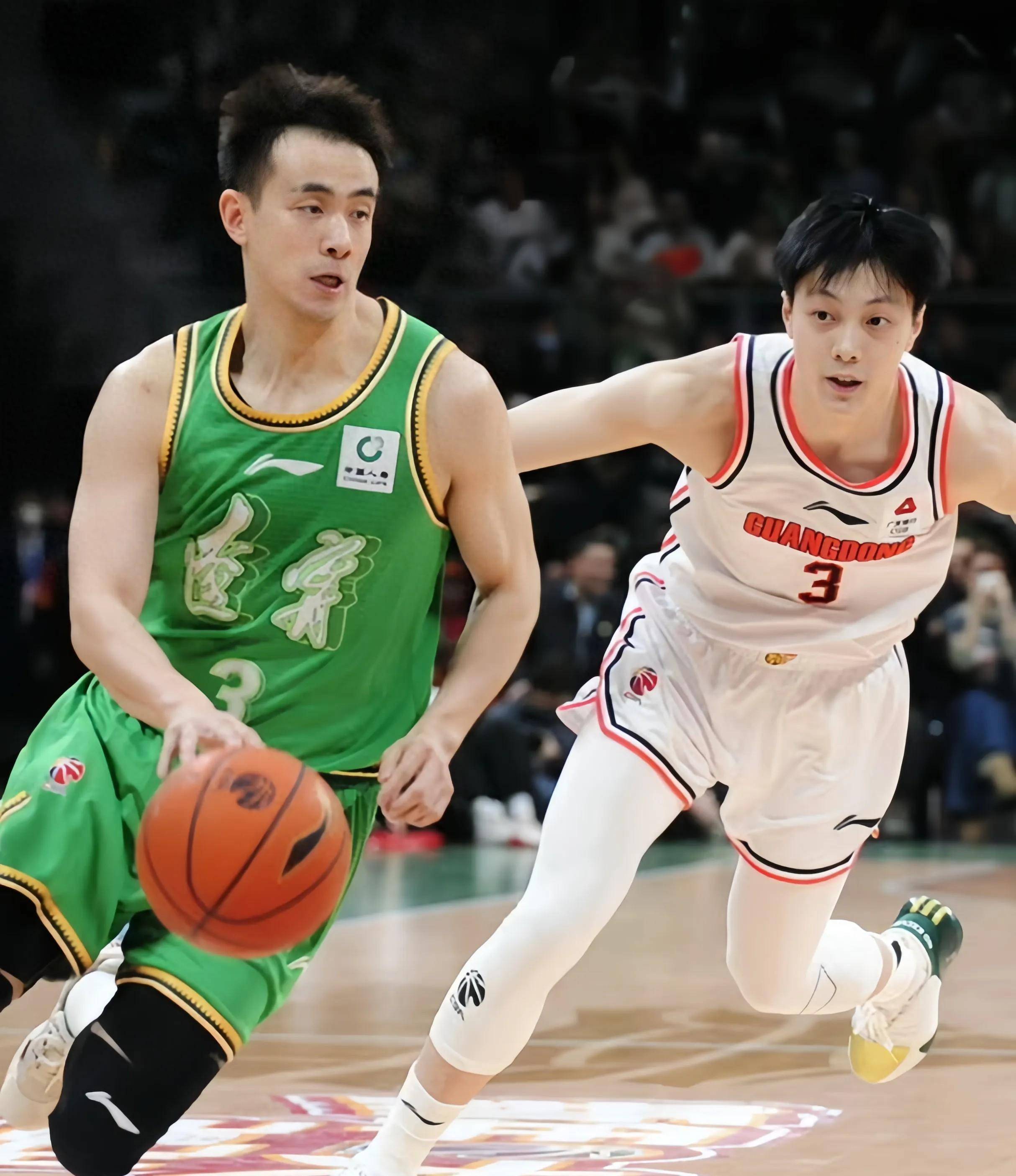 比锡禁区前 比锡禁区前
